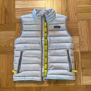 Kids Patagonia down sweater vest